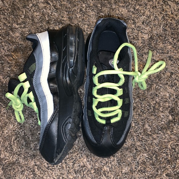 Airmax 95 lime green and black - Picture 1 of 3